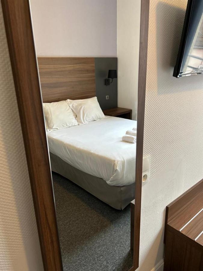 Hotel Moderne 2*
