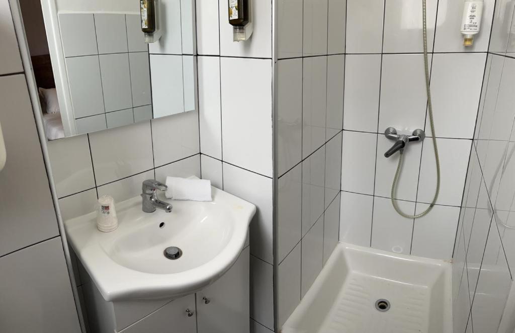 Moderne Hotel 2*
