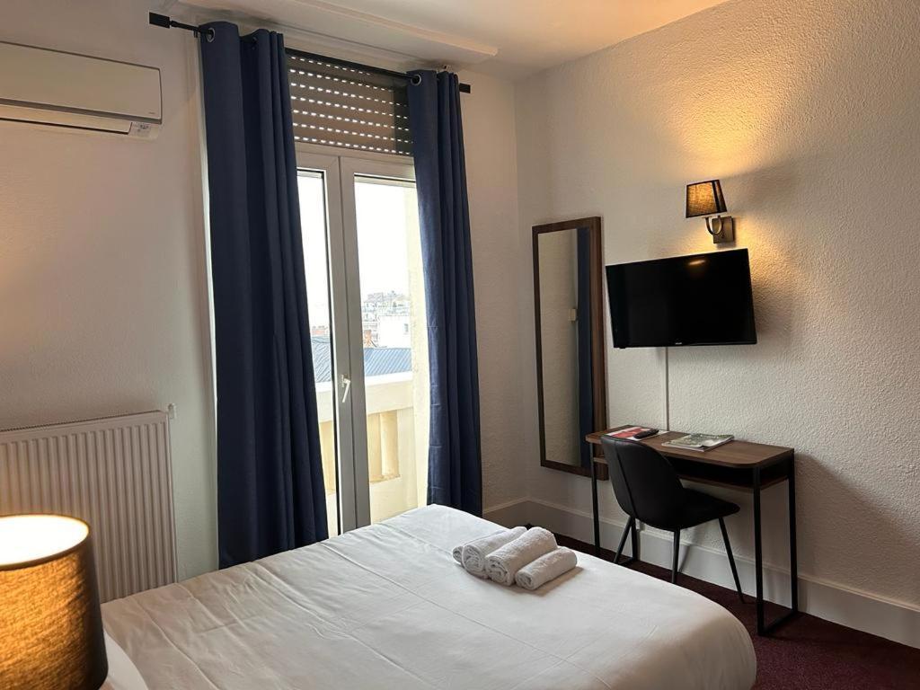 Hotel Moderne 2*